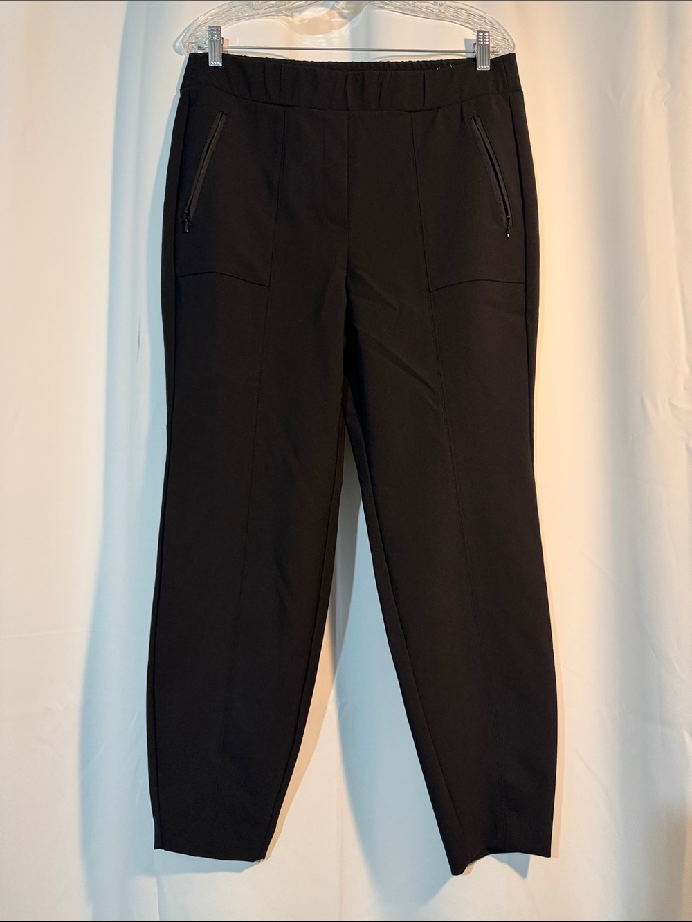 Lane Bryant Black Pull-On Zip-Pocket Joggers Travel Wear Business Casual chic B4